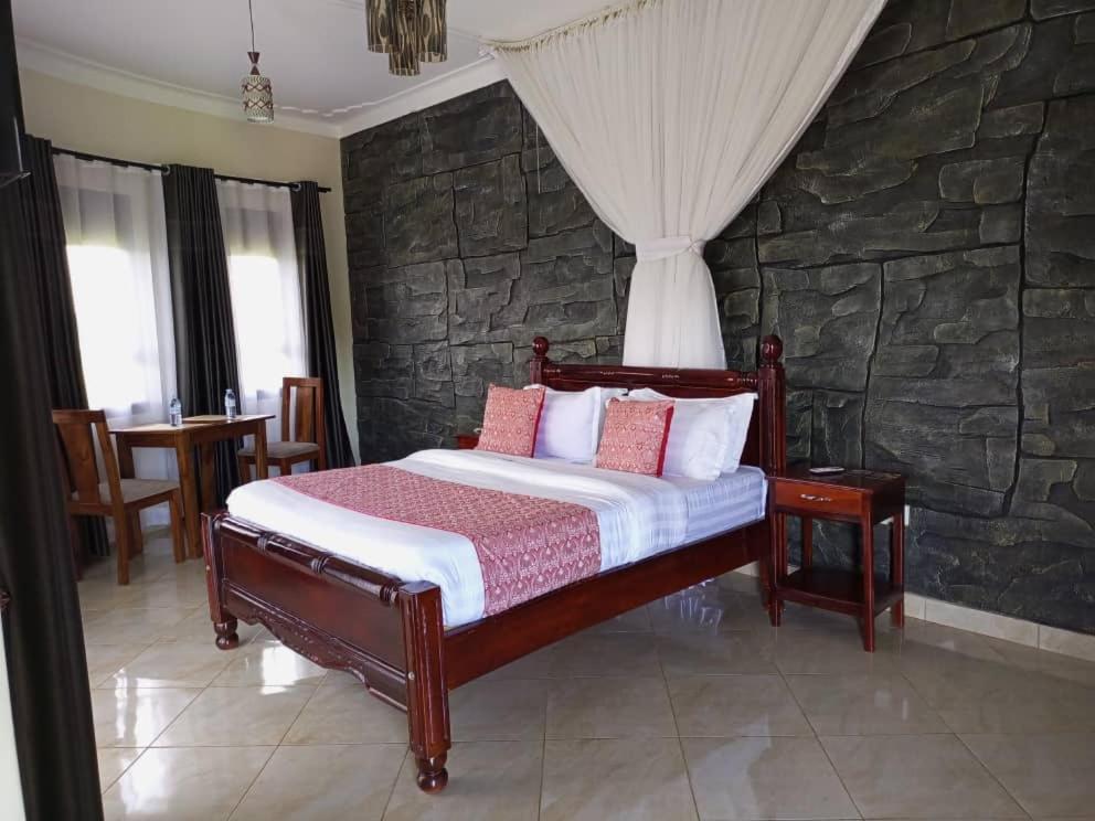 Nile Bridge Cottages Jinja Extérieur photo